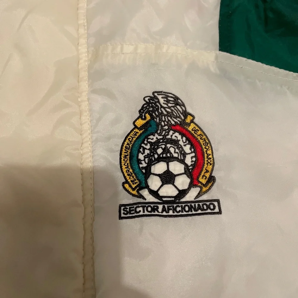 Vintage 1990’s Mexico Soccer Seleccion Mexicana Puffer Embroidered Jacket-SZ-L - Picture 3 of 14